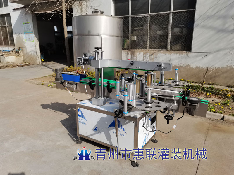 貼標(biāo)機(jī) 貼標(biāo)機(jī)