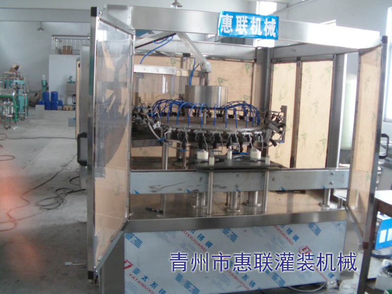 全自動翻轉(zhuǎn)式洗瓶機