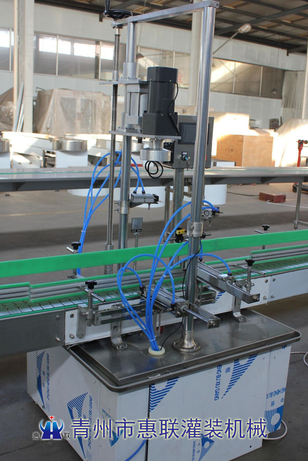 全自動塑料蓋單頭旋蓋機(jī)