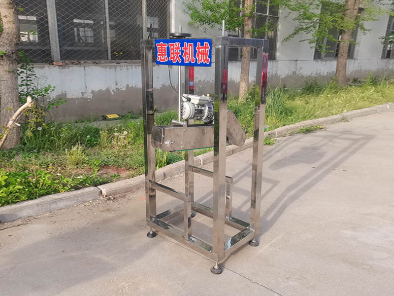 龍門(mén)式瓶子壓蓋機(jī)